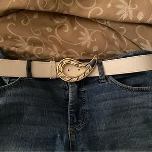 Vintage Etro Paisley Italian White Leather Belt Size 85 /US Belt Size 34 Etro | Accessories | Vintage Etro Paisley Italian White  main image 2